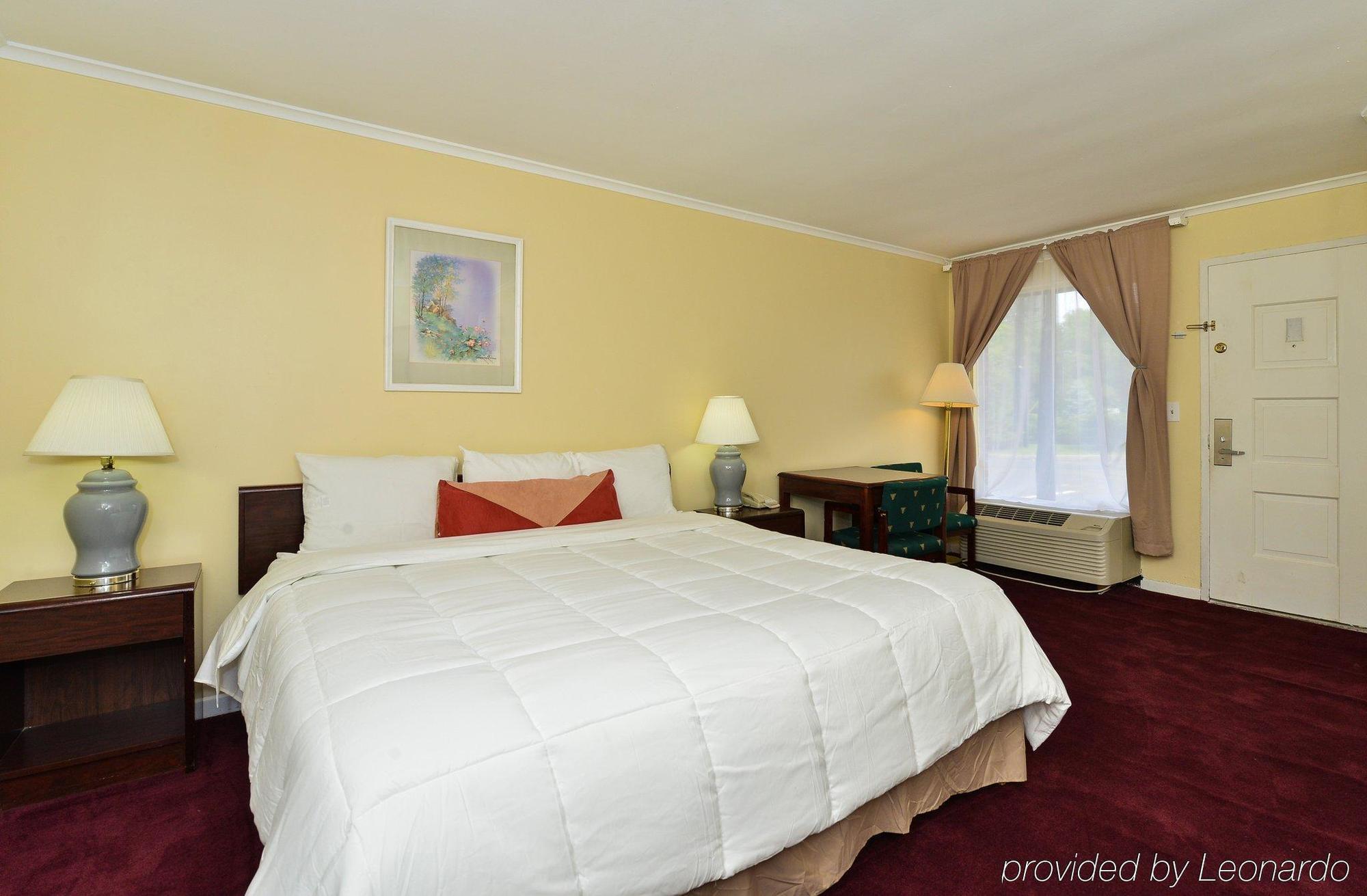 Americas Best Value Inn Бриджуотер Экстерьер фото
